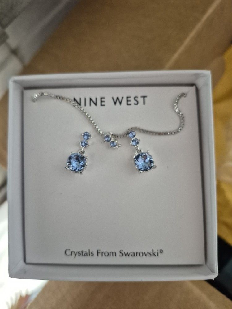 Necklace set