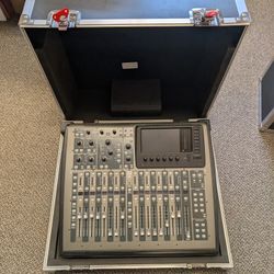 Behringer Sound System