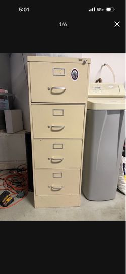 $15, legal size file cabinet, pick up only