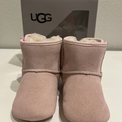Ugg Jesse Bow II Boots Size 2/3