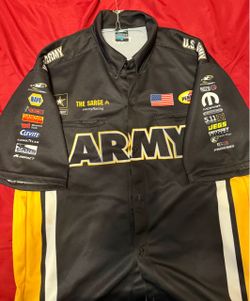 U.S. Army Racing Short Sleeve Button-Up Shirt - Size Medium