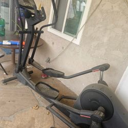 Elliptical Cross Trainer