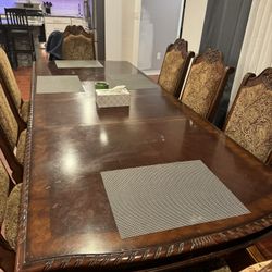 Dinning Room Table 