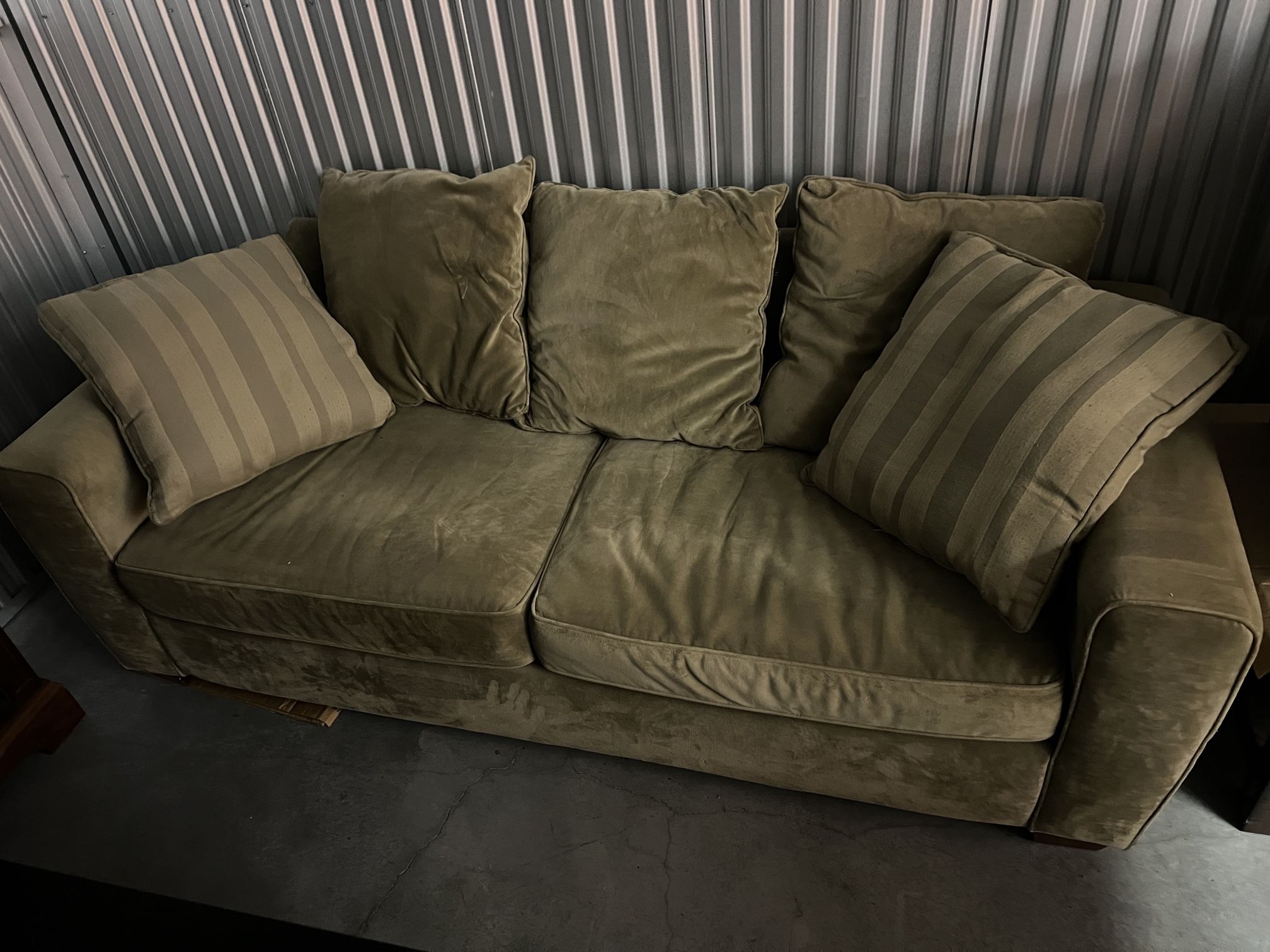 7’ x 3’ Couch. Great Condition. Free!
