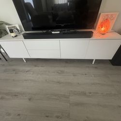 TV stand 