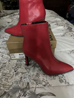 Brand New In Box Women’s Size 6.5 Red Heel Boot 