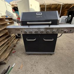Asador de gas