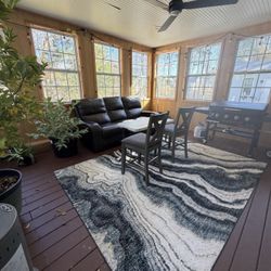 Large Area Rug – 8x10 – Great Condition, Needs Cleaning