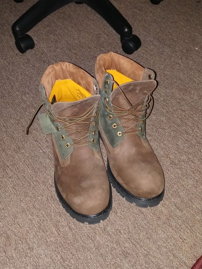 Size 12 Timberland Boots, Brand New Purchased them got Them home and. didnt Like them. I Payed $90 For them make Me An offer.
