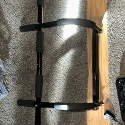 Door Fran Pull Up Bar