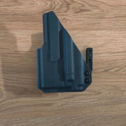 Kydex Holster For M&P Shield Plus With Olight PL-Mini