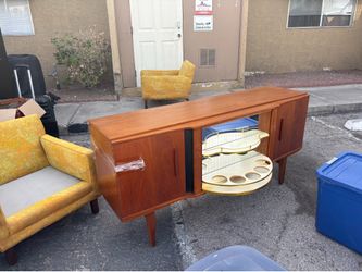 1950’s Midcentury Credenza