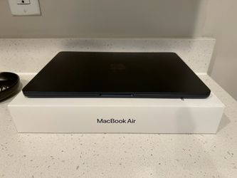 MAC BOOK AIR 13 M4 CHIP