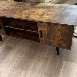 Mid-Century Style TV Stand / Media Console – Wood + Storage