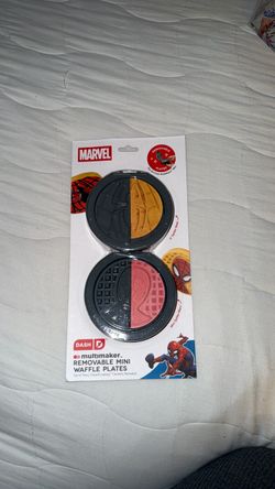 Dash Spider-man  Mini Waffle Plates