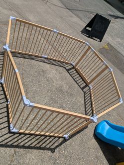 Wood Wooden playyard play yard carral