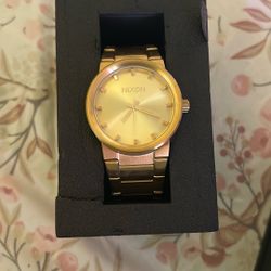 Nixon Golden Canon 
