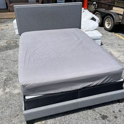Gray Modern Queen Size Bed Free Mattress Box Spring 