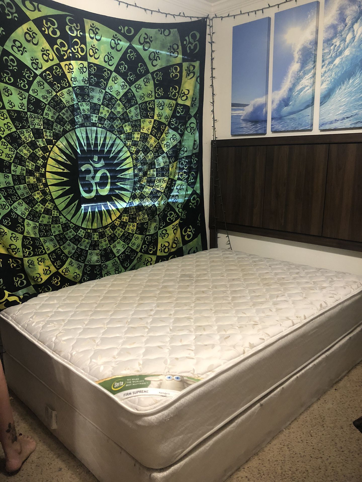 FREE FULL SIZE BED