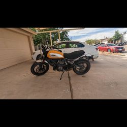 2016 Ducatti Scrambler classic