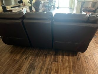 Flex steel Leather Couches