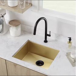 Swiss Madison Tourner Gold Stainless 21 in Single Bowl Undermount Kitchen Sink