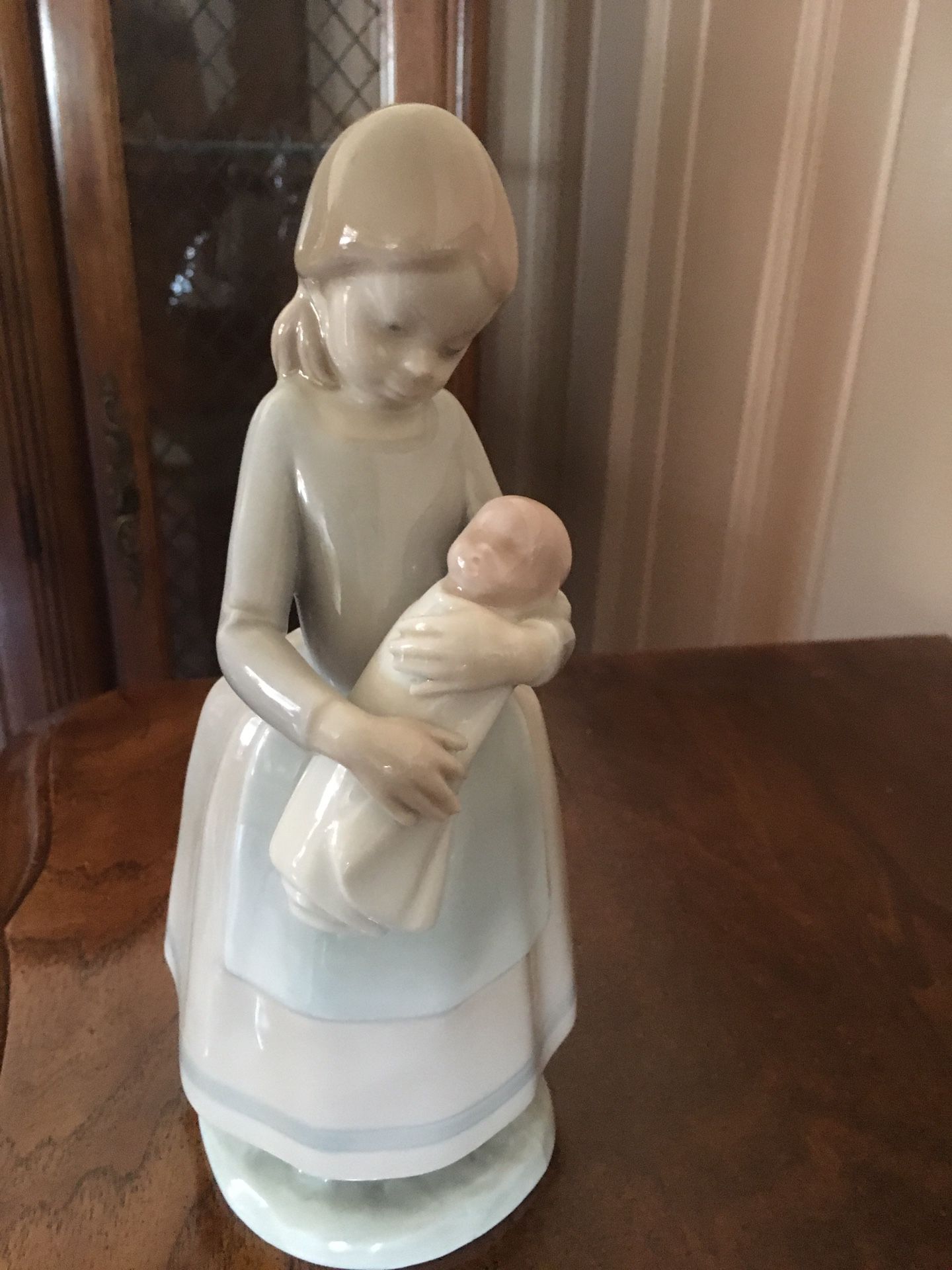 Lladro Girl With Baby Figurine