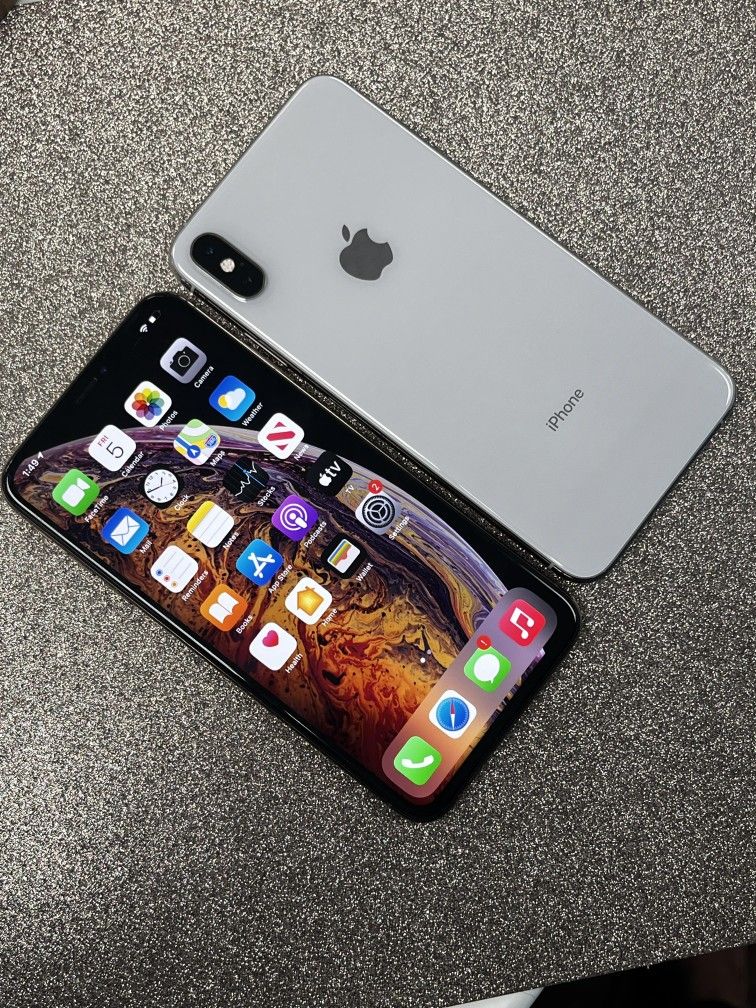 Apple iPhone Xs -PAYMENTS AVAILABLE-$1 Down Today 
