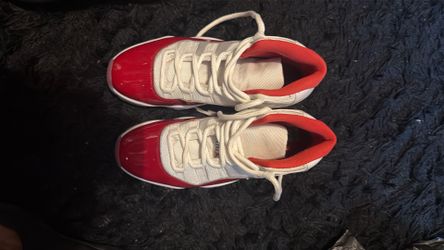 Cherry 11s no Box size 10