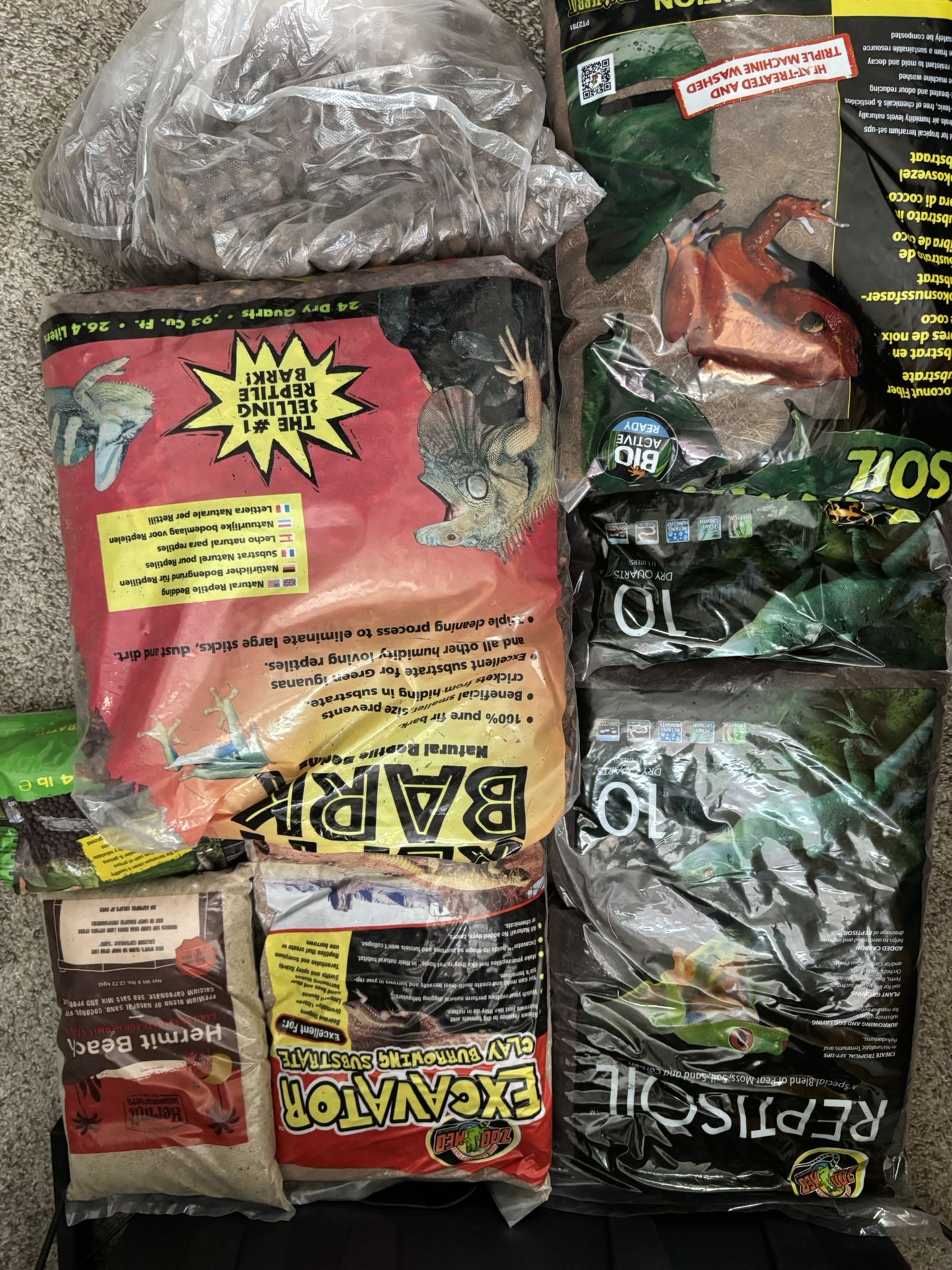 REPTILE SUPPLIES