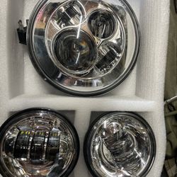 Set Of Chrome Headlight And Passing Lights LED 