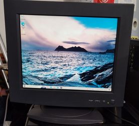 17" Square Monitor