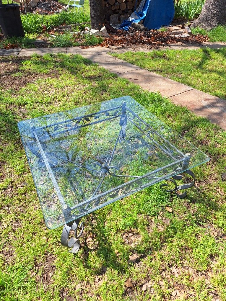 Square Glass Table 