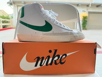 Nike  Blazer Mid ‘77 VNTG