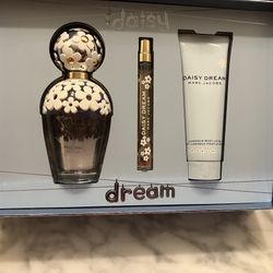 Marc Jacob’s Perfume New In Box