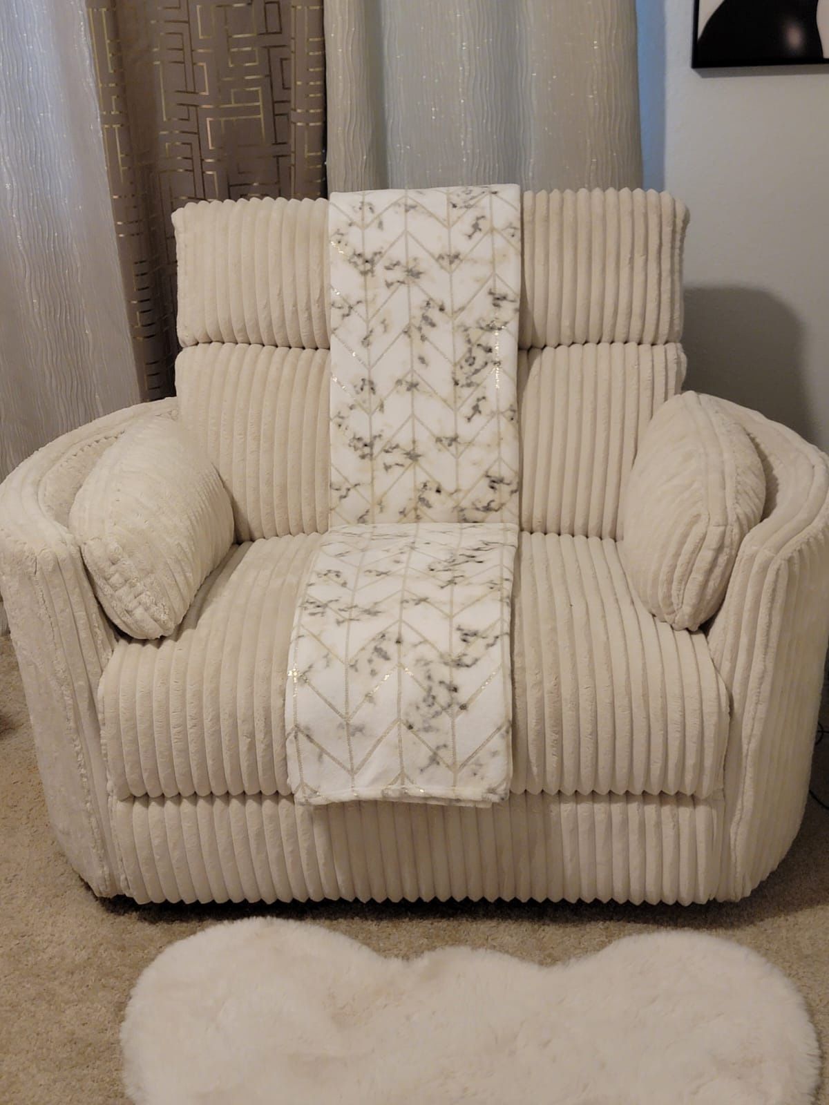 White Extra Wide Power Recliner