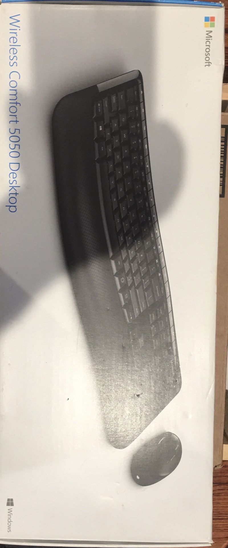 New MS Wireless Keyboard And Mouse Plus HDMI KVM Plus USB Hub