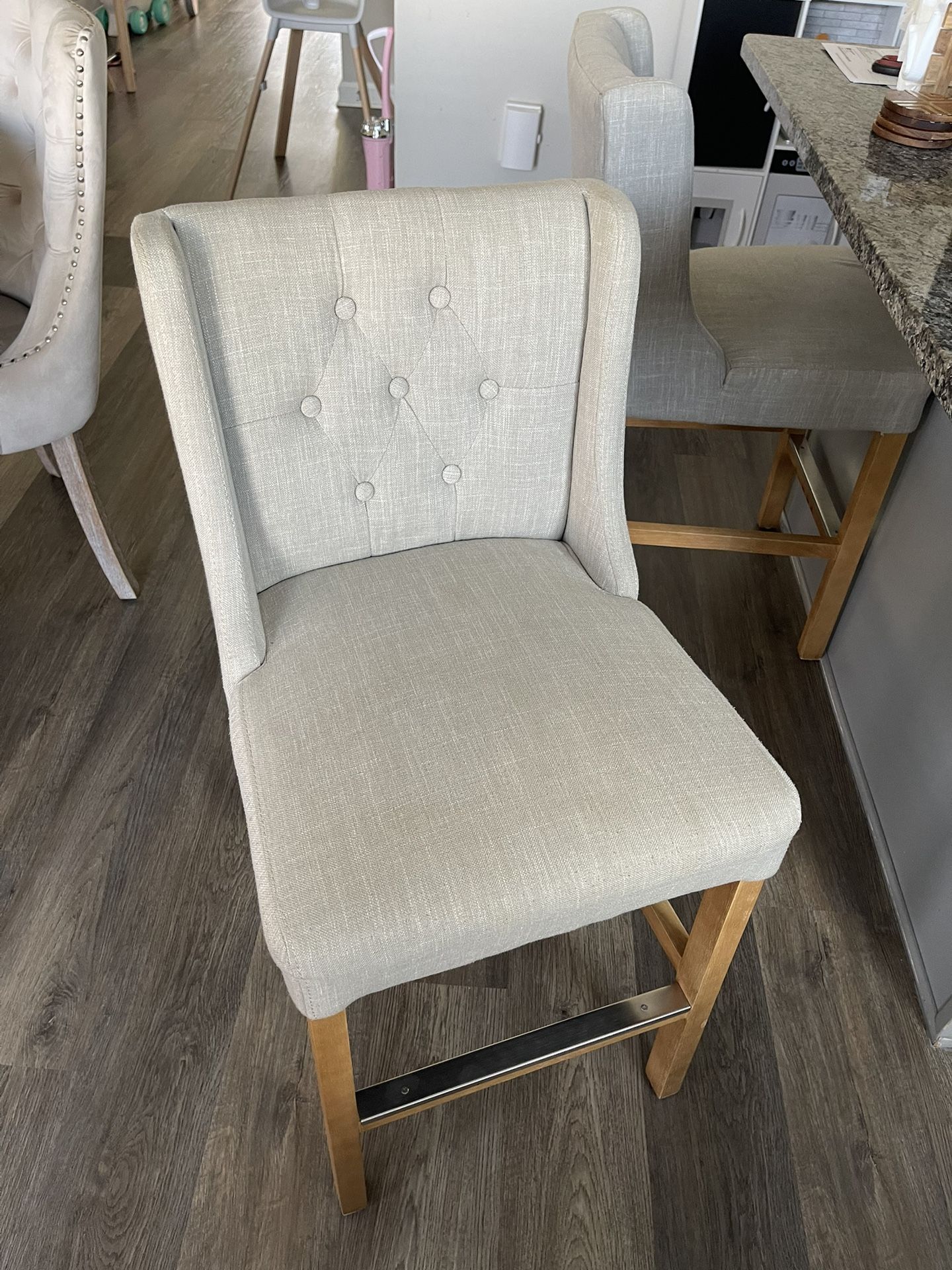 2 Bar Stool Chairs 