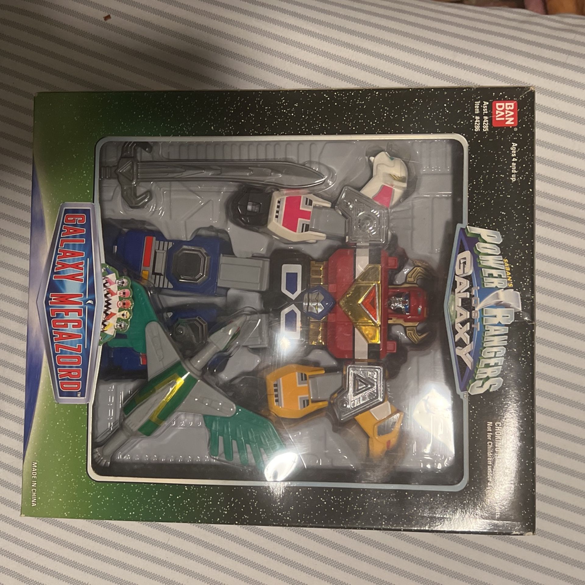 1998 Bandai Mighty Morphin Power Rangers Lost Galaxy Megazord 9” NIP JD