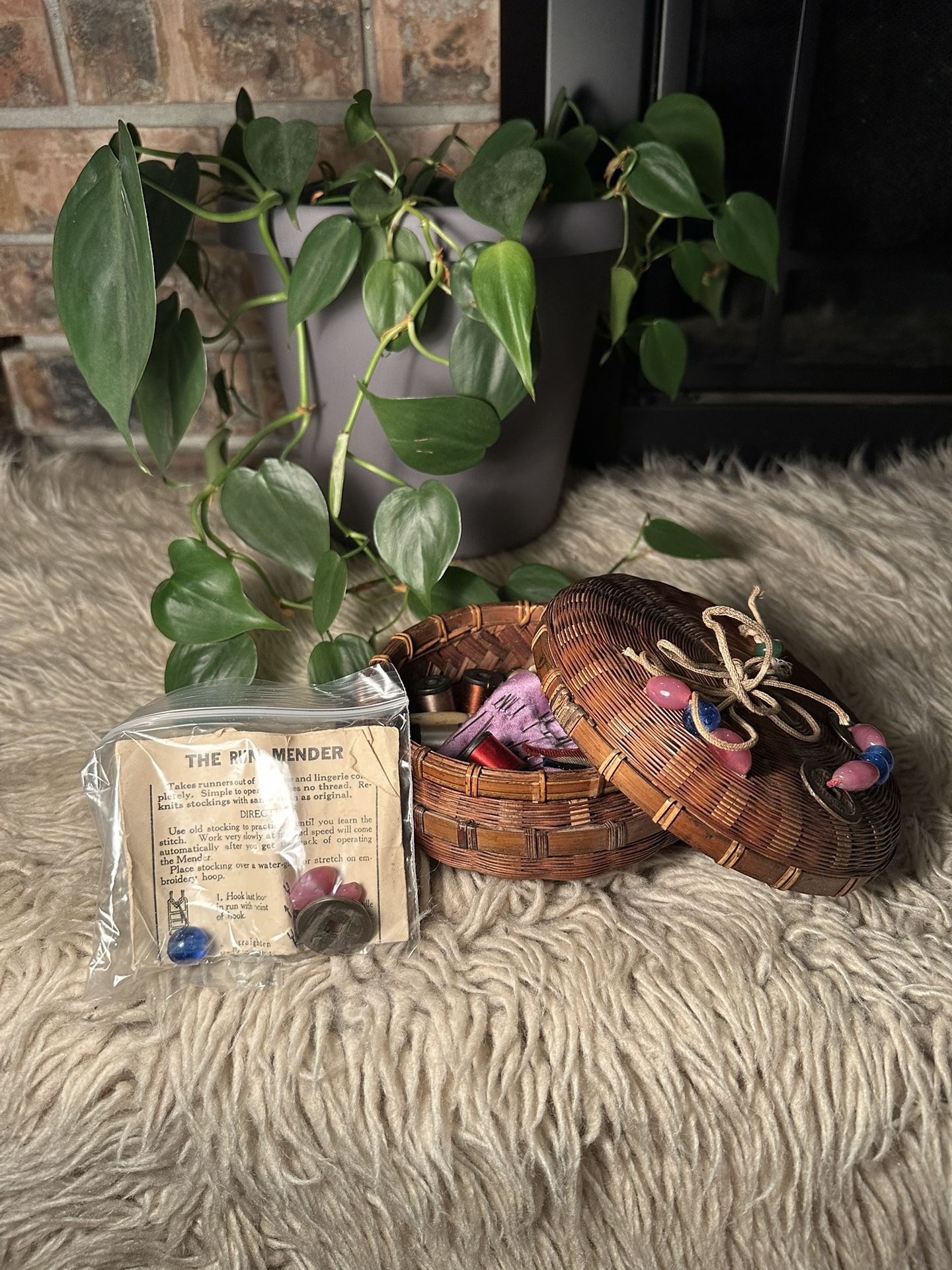 Wicker Sewing Kit