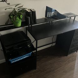 Black Desk With drawers
