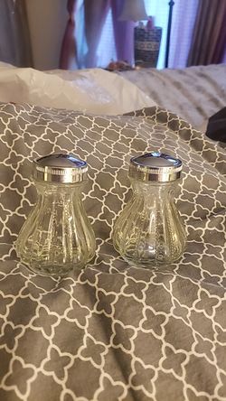 Vintage glass salt & pepper shakers