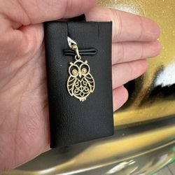 14k OWL CHARM 