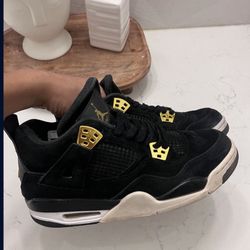 Jordan 4 Royalty (7 Youth)