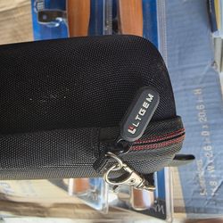 DEWALT Concealer Safety Goggle with a L LTGEM Hard Case