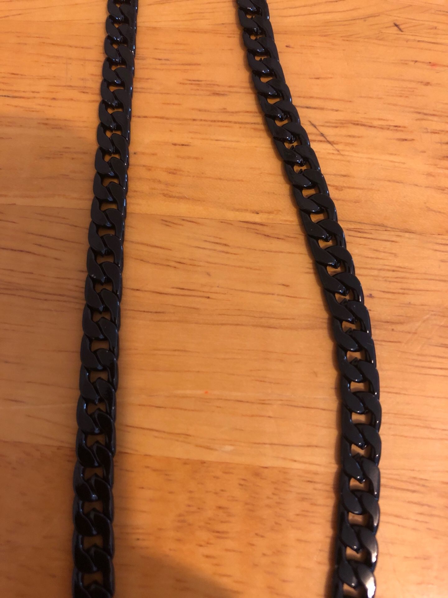 New black chain