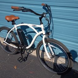 SWFT Ebike Cruiser Low Miles 