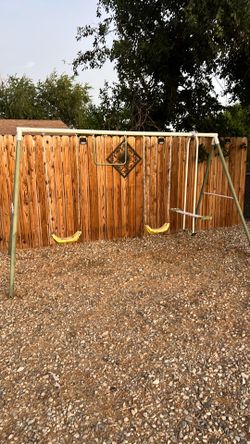 Swing set