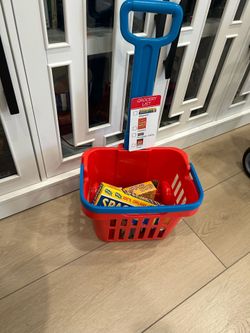 Roll grocery basket play set