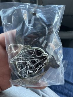 Halo: Infinite UNSC Master Chief Lanyard with Keychain. 30 Lanyards For $40